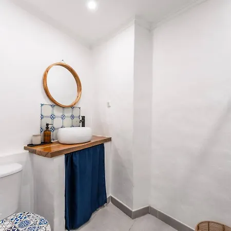 Center Of Stay: Old Town & Beaches Lagos